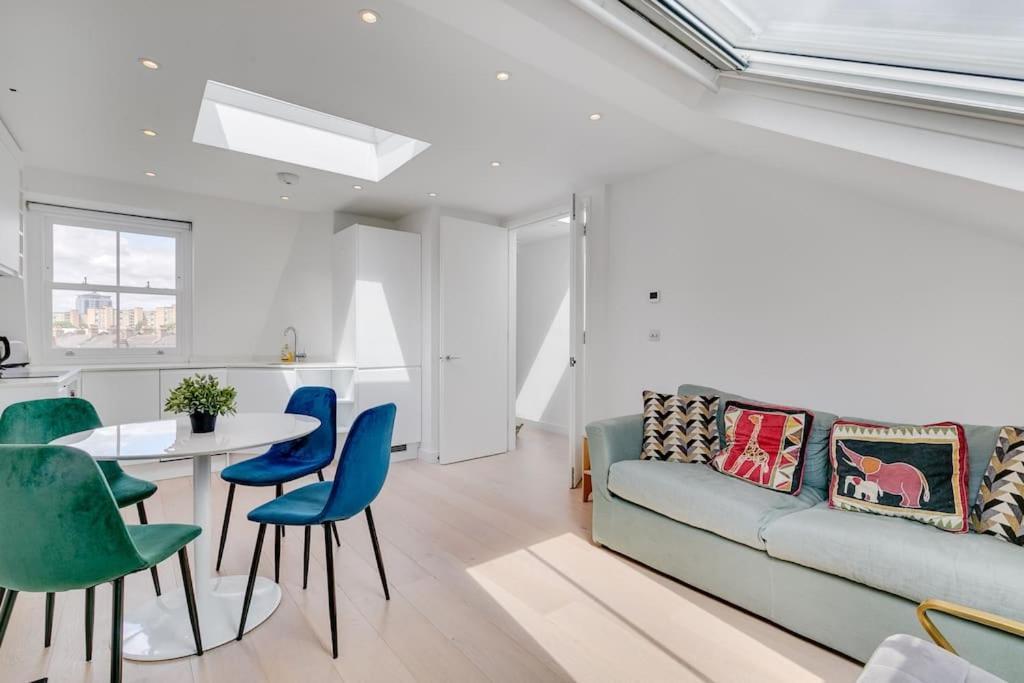 Modern 1 Bedroom Flat In Battersea Londres Extérieur photo